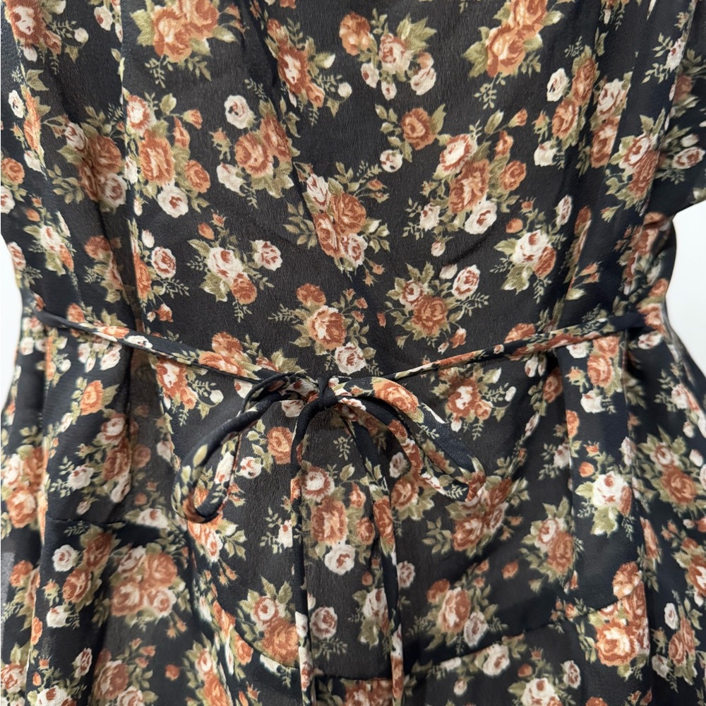 90’s Floral Black Blouse - Picture 4 of 5